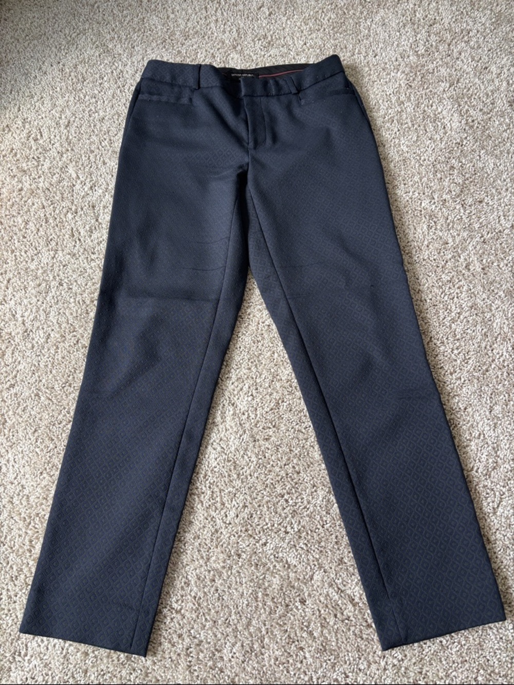 Banana Republic Women’s Black Dress Pants - Subtle Pattern Straight Leg